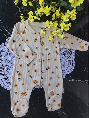 Diğer Kız Bebek Çıtçıtlı Patikli Tulum
