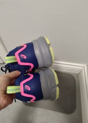 37,5 Beden Asics spor ayakkabı