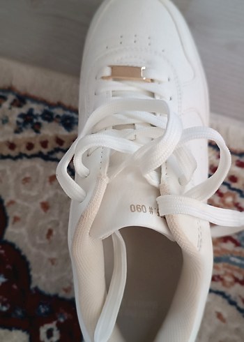 Bershka Beyaz Kadın Dolgu Topuklu Spor Ayakkabı