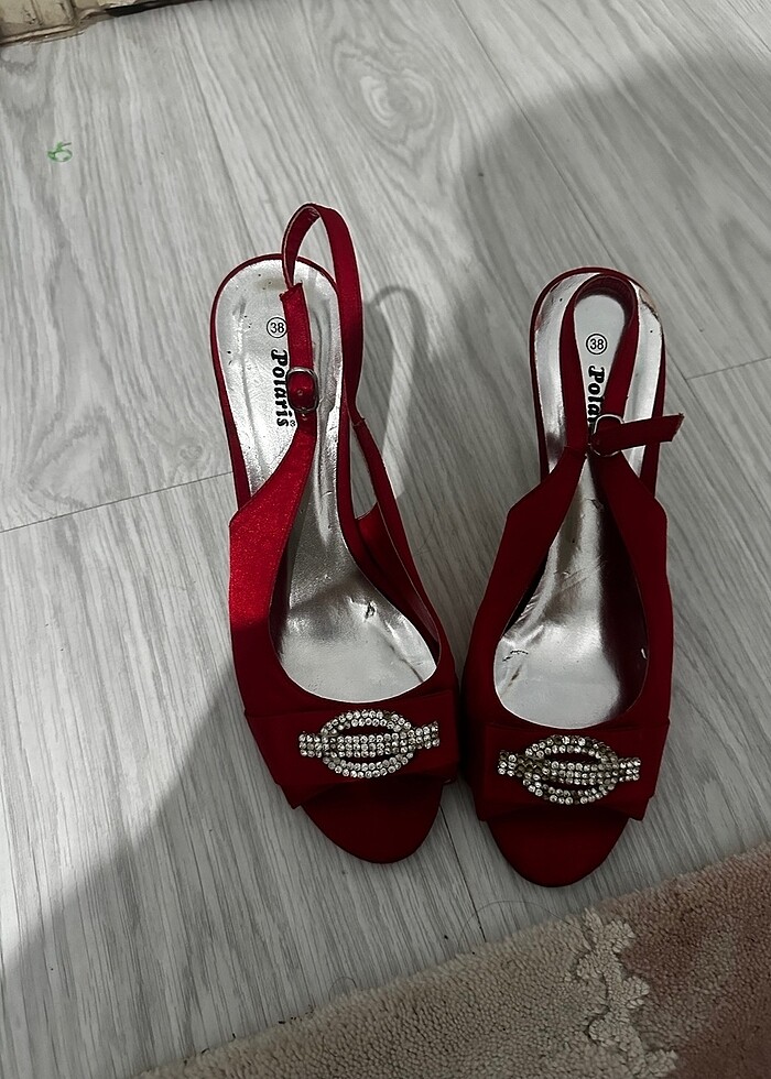 Topuklu ayakkabı - Görsel 3