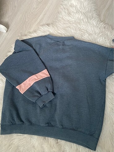 s Beden Pull and bear sweatshirt
