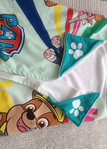 Çocuklar için Renkli Paw Patrol havlu  - Görsel 2
