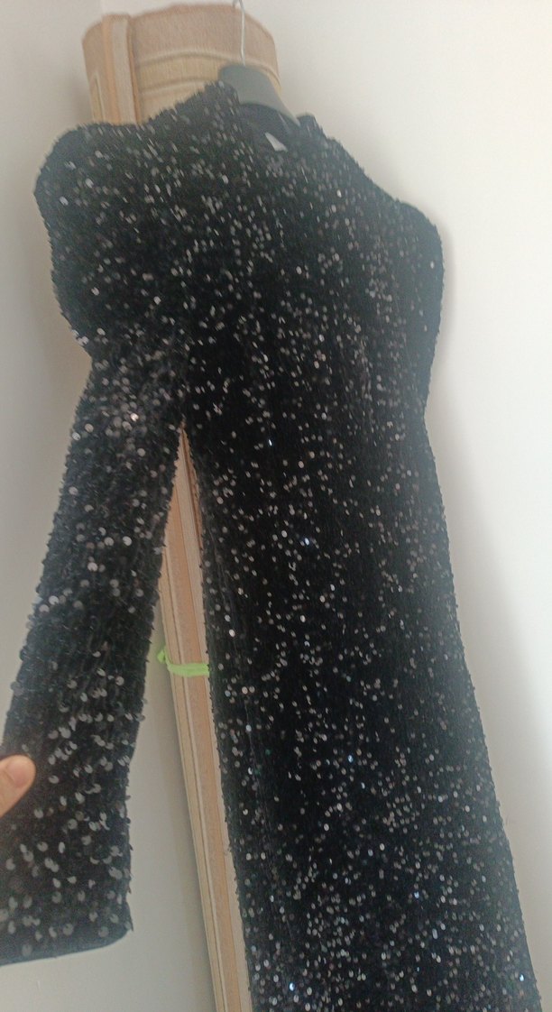 Siyah pullu kadife Uzun Kollu Uzun Abiye Elbise - Görsel 2