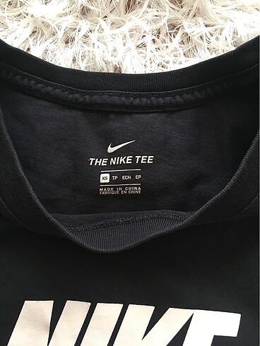 m Beden Nike Tişört