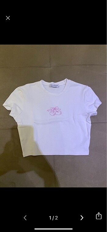 Coquette crop