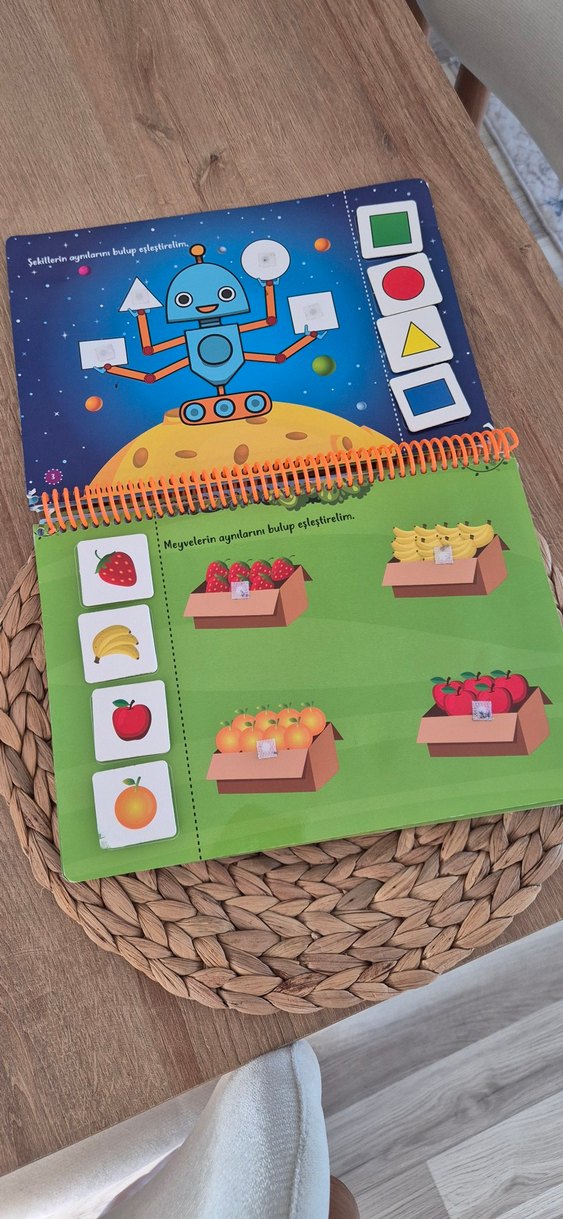 Renkli Cırt Cırtlı Etkinlik Kitabı 16-24 Ay - Görsel 3