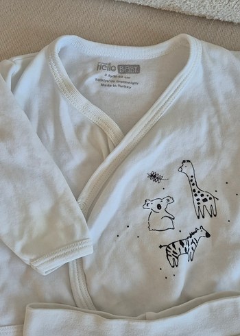 Pamuklu Beyaz Erkek Bebek 5'li Kıyafet Seti - Görsel 4