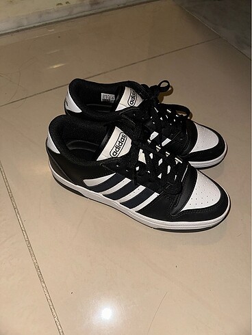 Orjinal Adidas