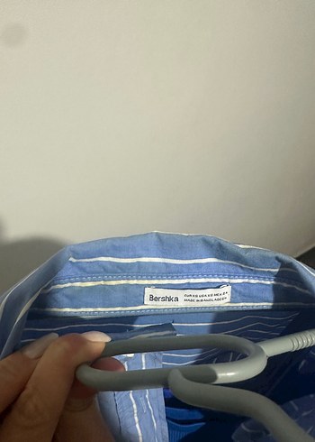 Bershka çizgili gömlek - Görsel 2