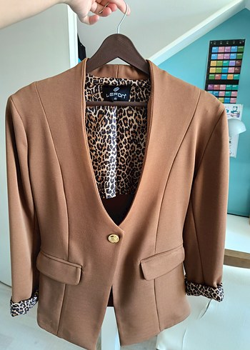 Zara Siklik Ve Kontrast Camel Tek Dugmeli Blazer