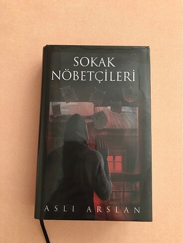 Sokak Nöbetçileri 1 Ciltli ve İmzalı