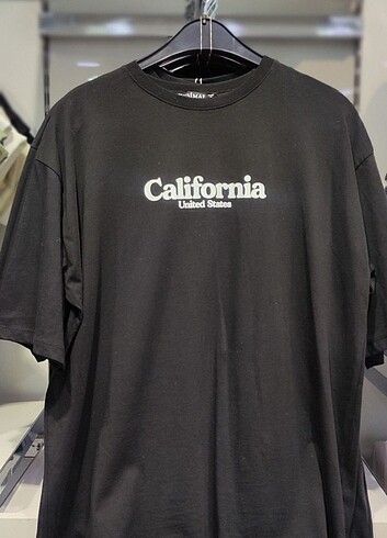 l Beden siyah Renk Çift Taraf California Baskılı Unisex Oversize T-shirt 