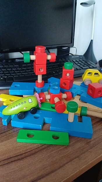 Oyuncak tahta bloklar