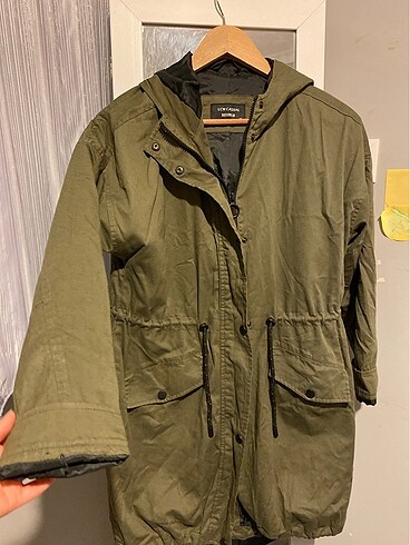 LC Waikiki Yağmurluk