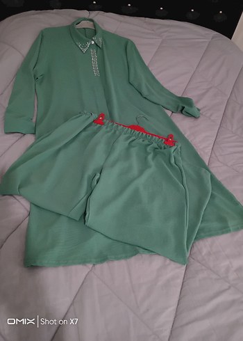 Uzun Yeşil Kadın pantolon Tunik İnci Detaylı - Görsel 5