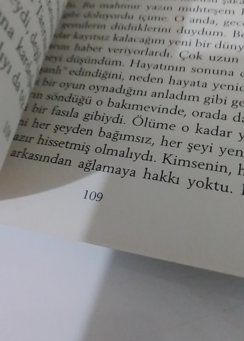 Beden Albert Camus - Yabancı Romanı