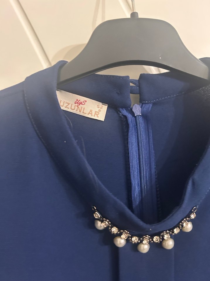 Zincir Detaylı Mavi Uzun Kadın Tunik - Görsel 2