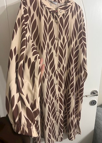 Düğmeli V Yakalı Uzun Kahverengi Hamile Bluzu - Görsel 3