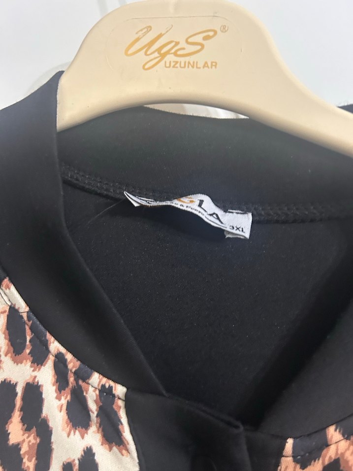 Düğmeli Leopar Desenli Uzun Kadın Ceket - Görsel 3