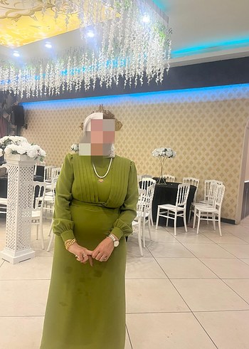 Yüksek Yakalı Drapeli Uzun Kol Elbise