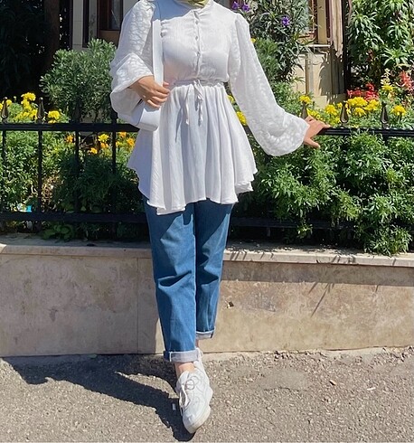 Beyaz gömlek