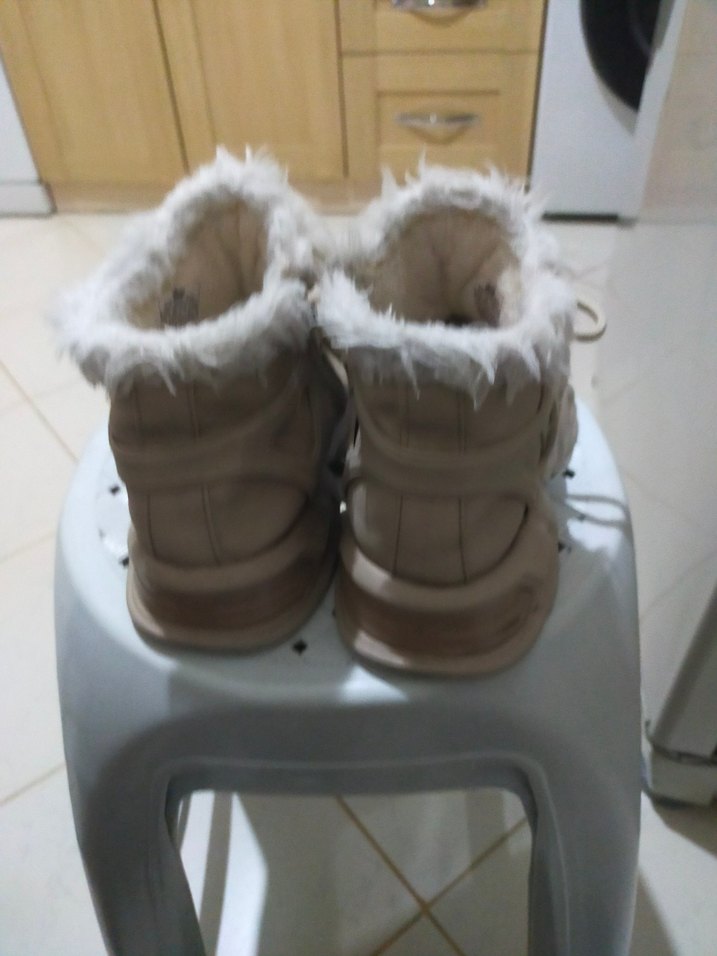 Bej Süet Tüylü Dolgu Topuk çocuk Bot - Görsel 3