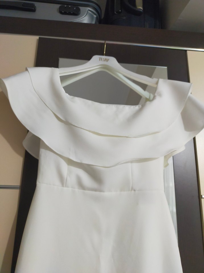 Beyaz Drapeli Uzun Kadın Abiye Elbise - Görsel 3