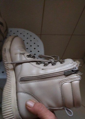 Bej Deri Kadın Dolgu Topuk Bot - Görsel 4