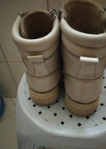 Bej Deri Kadın Dolgu Topuk Bot - Görsel 3