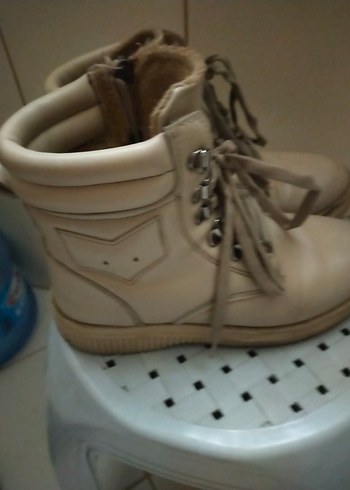 Bej Deri Kadın Dolgu Topuk Bot - Görsel 2