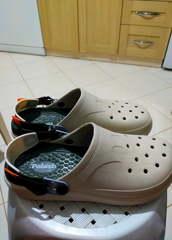 Crocs Erkek Beyaz Tokalı Sandalet - Görsel 2