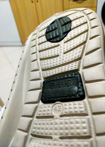 Crocs Erkek Beyaz Tokalı Sandalet - Görsel 5