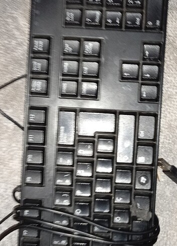 Üç adet klavye  - Görsel 3