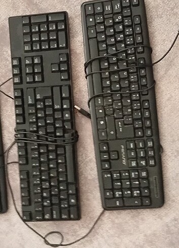 Üç adet klavye  - Görsel 5
