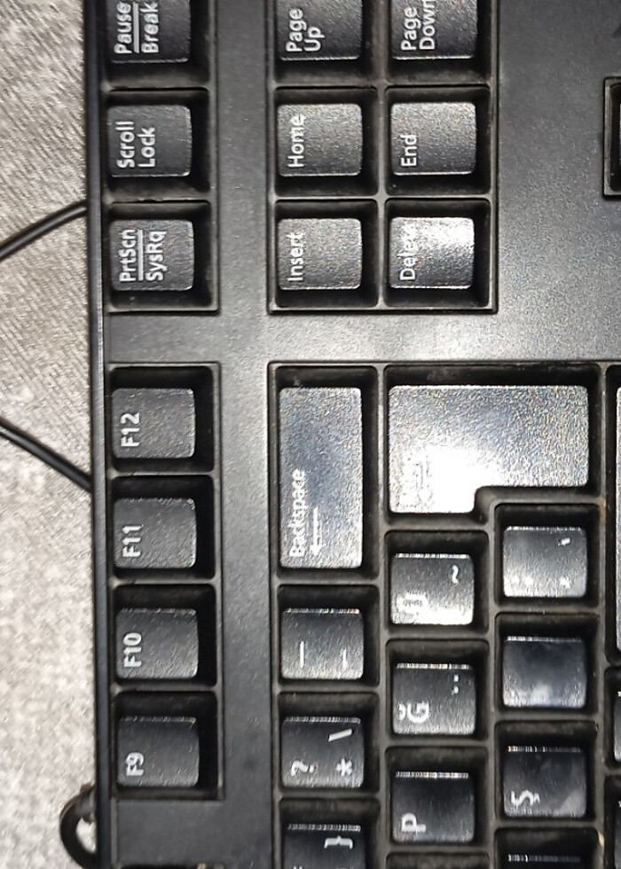 Üç adet klavye  - Görsel 2