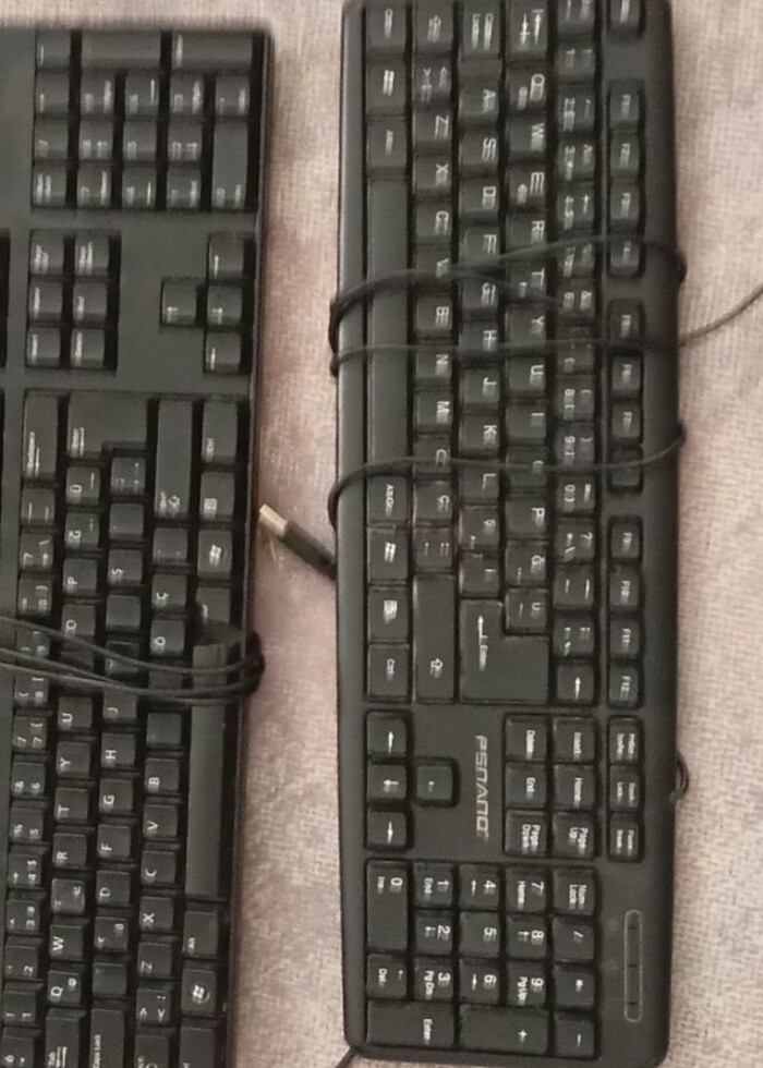 Üç adet klavye  - Görsel 4