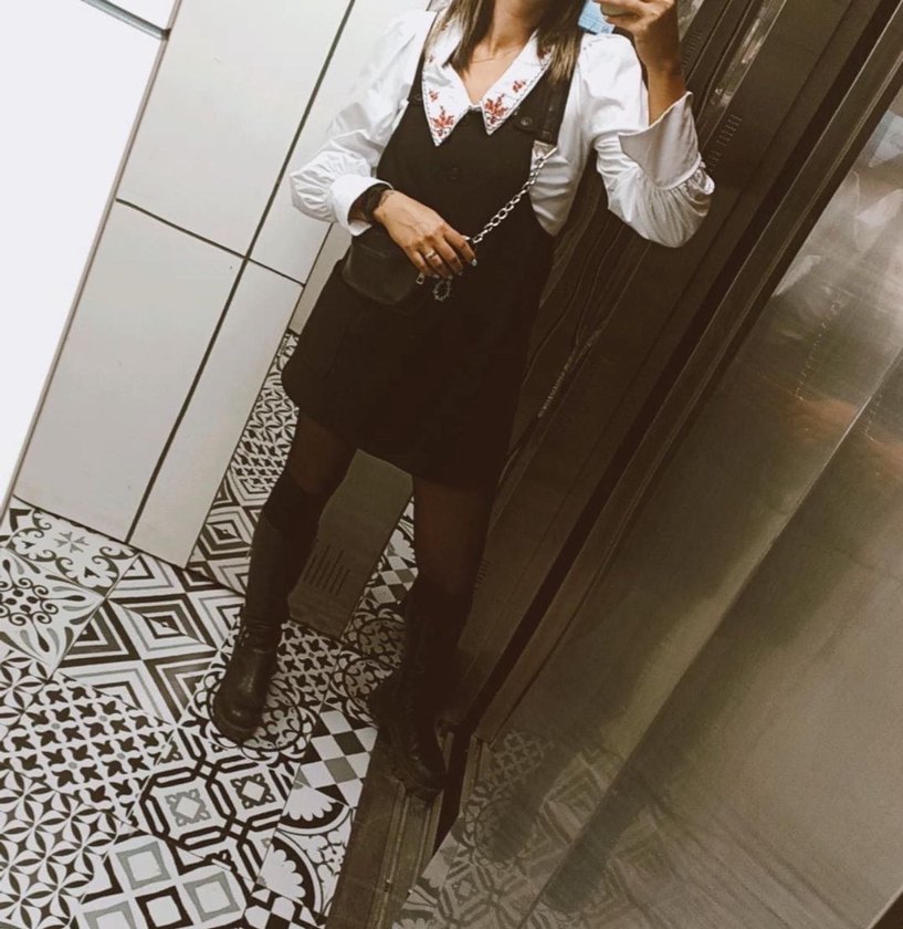 Nakışlı Yaka Detaylı Kız Bluzu - Görsel 3