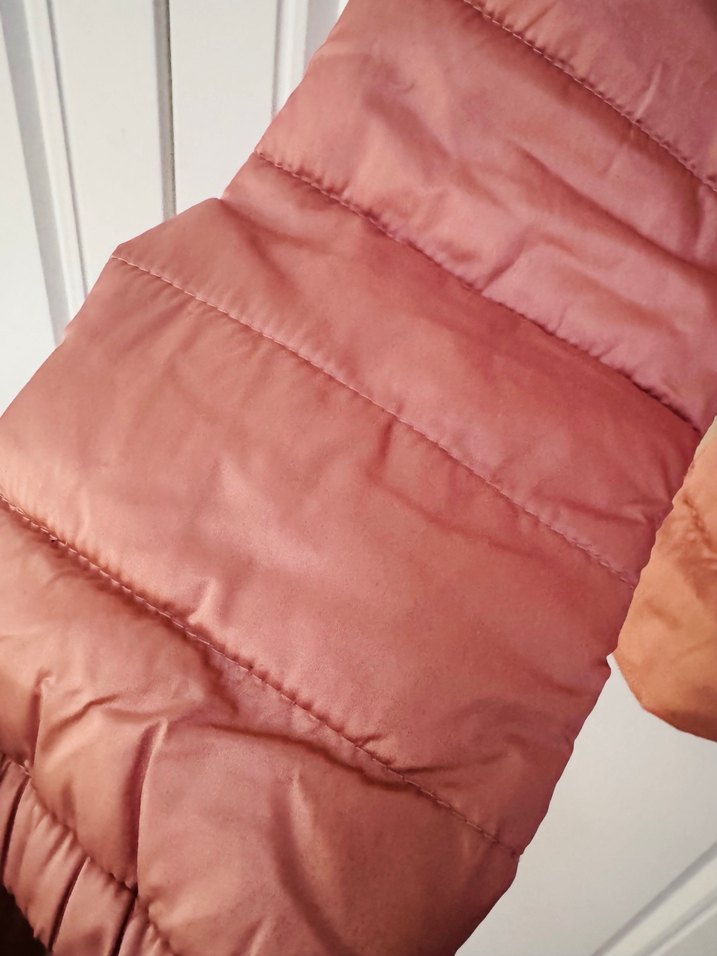 Bej Kapüşonlu Fermuarlı Kadın Mont - Görsel 2