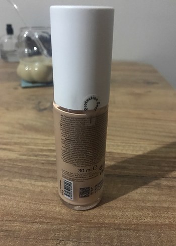 Beden Flormar Bej Perfect Coverage Fondöten