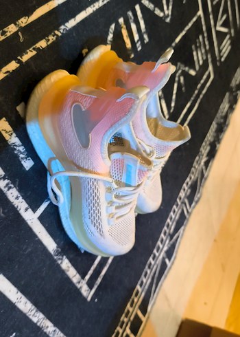 Beyaz Bağcıklı Spor Kadın Sneakers - Görsel 2