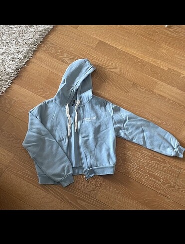 hm bebek mavisi kapüşonlu sweatshirt