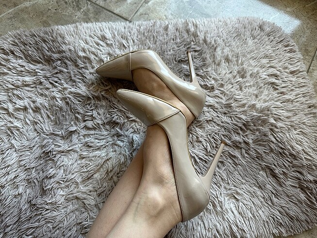 Bej Stiletto