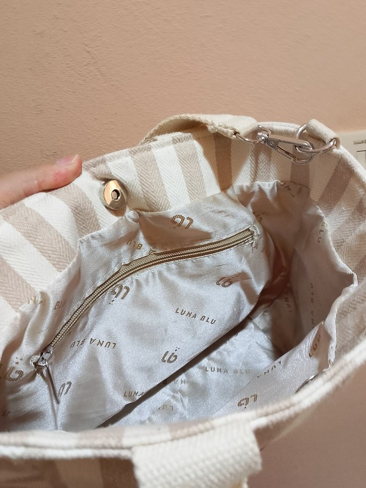 Bej Zebra Desenli Kadın Omuz Çantası - Görsel 3