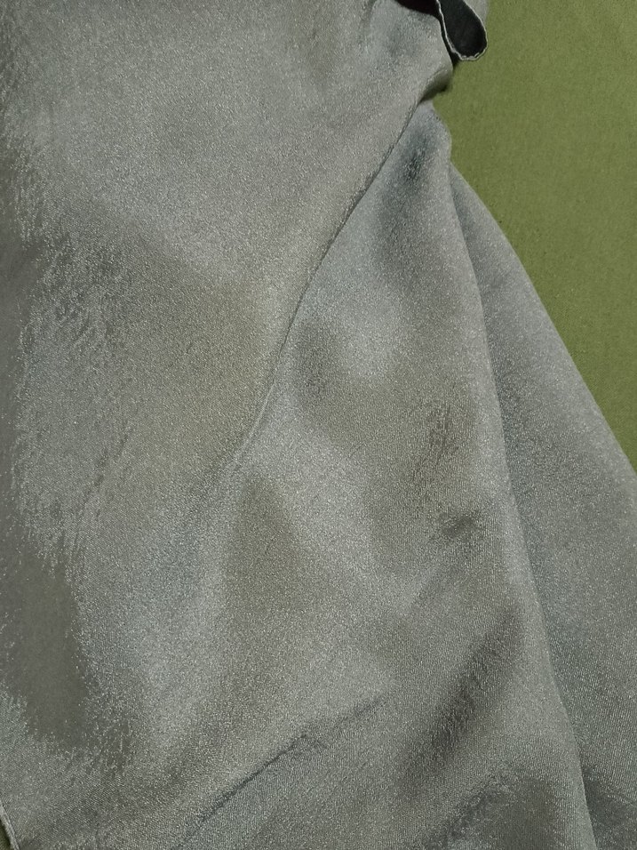 Gri  Saten Şal - Görsel 3
