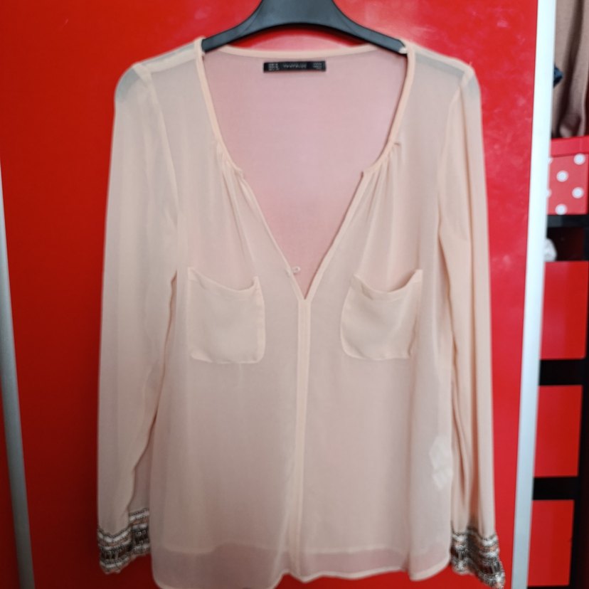 Pembe V Yaka İş Gömleği, Nakışlı, Salaş Kesim - Görsel 3