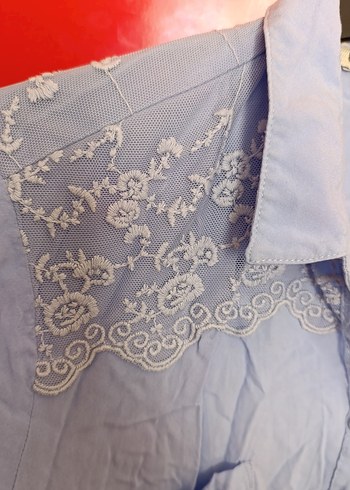 Nakış Detaylı mavi uzun Keten Gömlek - Görsel 5