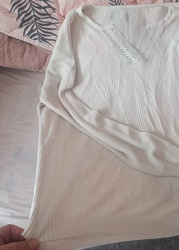 V Yaka Örgü Detaylı beyaz Kadın Bluz - Görsel 4