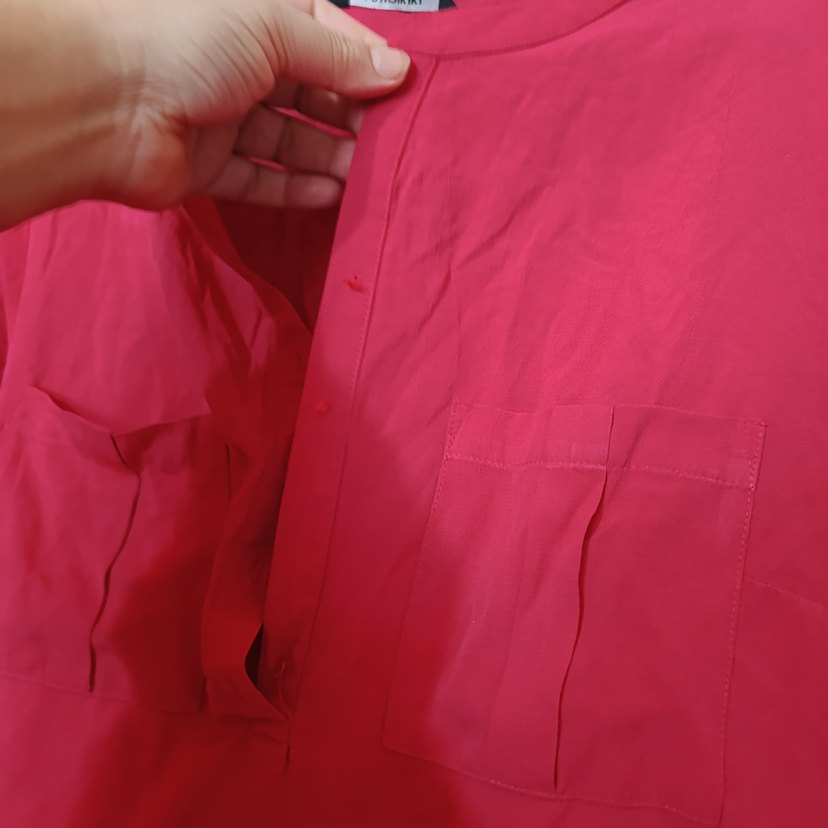 Pembe V Yakalı Düğmeli Bluz - Görsel 5