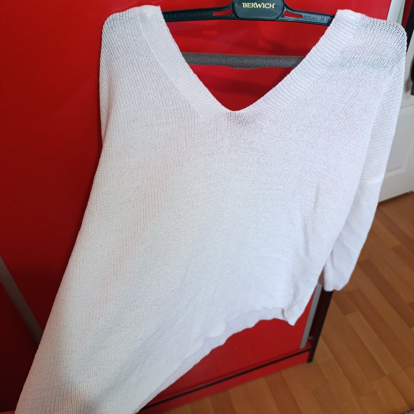 Kadın Beyaz V Yaka Pamuklu Triko Kazak - Görsel 2