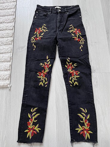 xs Beden H&M çiçek desenli pantolon